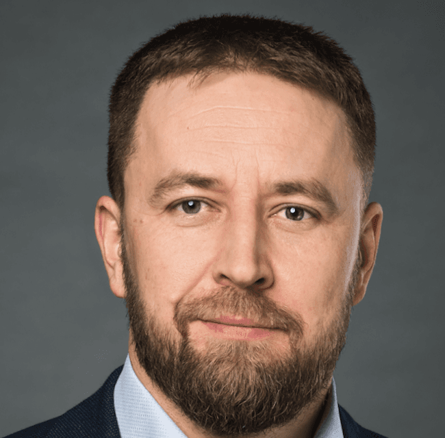 Bartłomiej Wlazłowski, prowadzący webinar